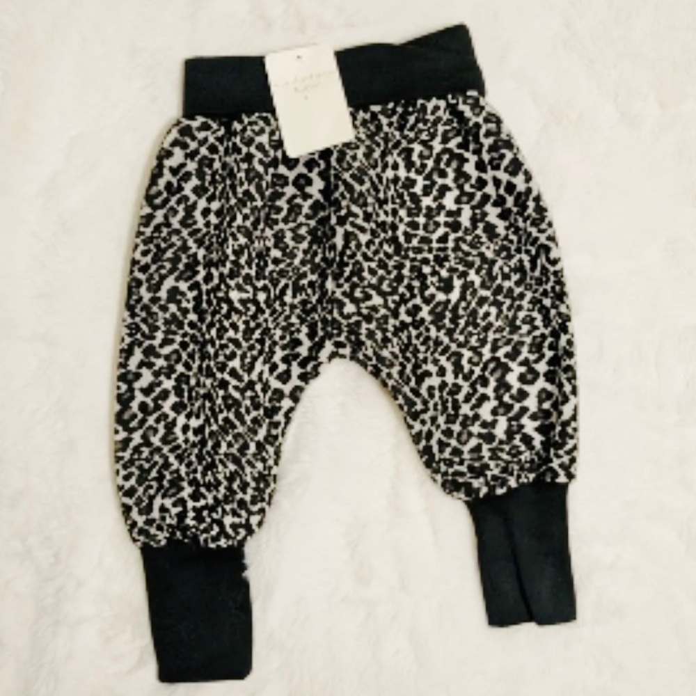 Katdashian kids - puffer pants.